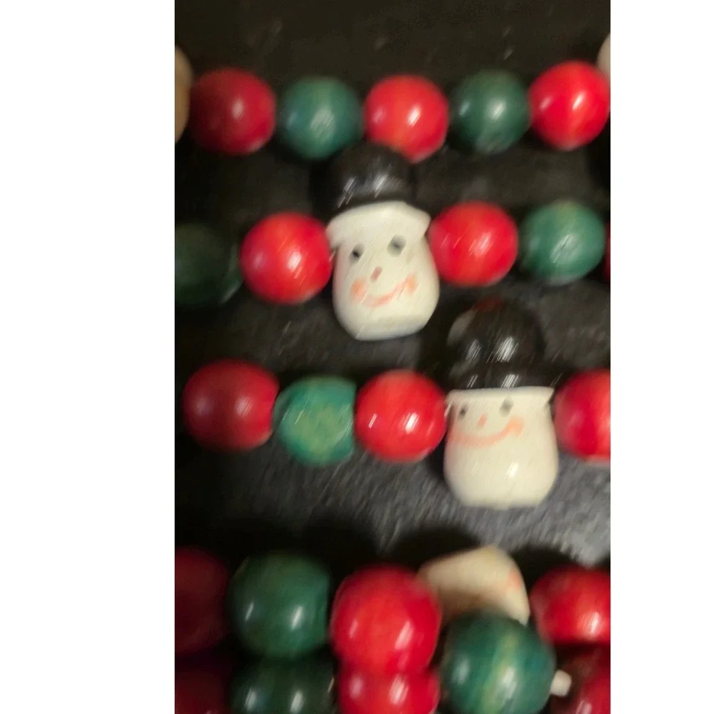 Vintage Christmas Wood Bead Garland Set Santa Snowman Red Green 95 inches